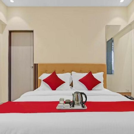 Hotel Sunrise Juhu Мумбаї Екстер'єр фото